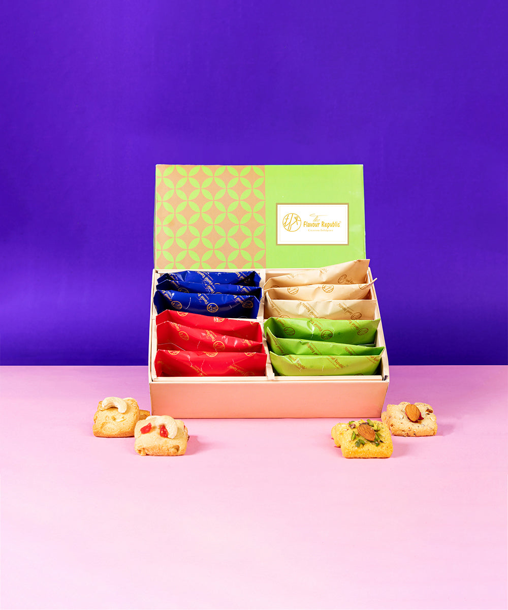 Assorted Biscuits Hamper 24 Pcs